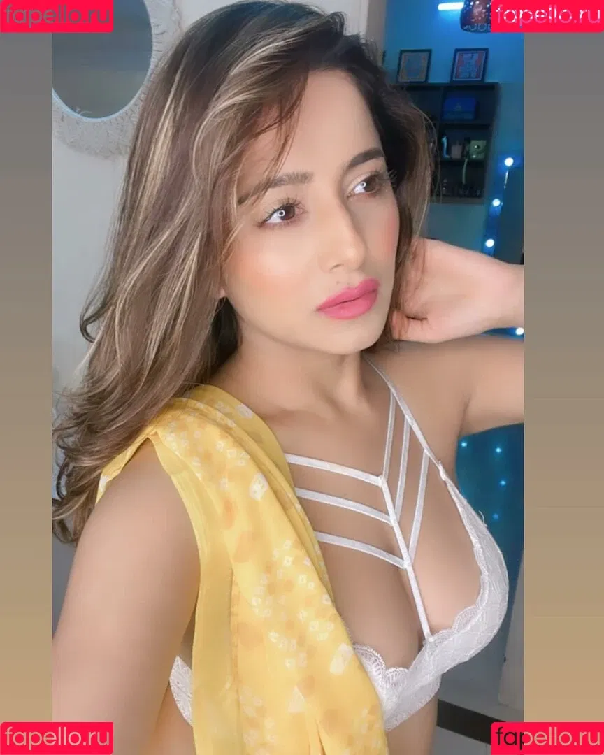 Kate Sharma Onlyfans Photo Gallery 