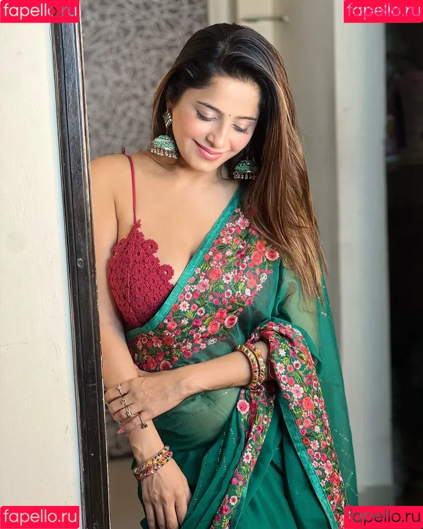 Kate Sharma Onlyfans Photo Gallery 