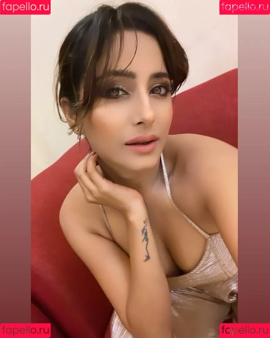 Kate Sharma Onlyfans Photo Gallery 