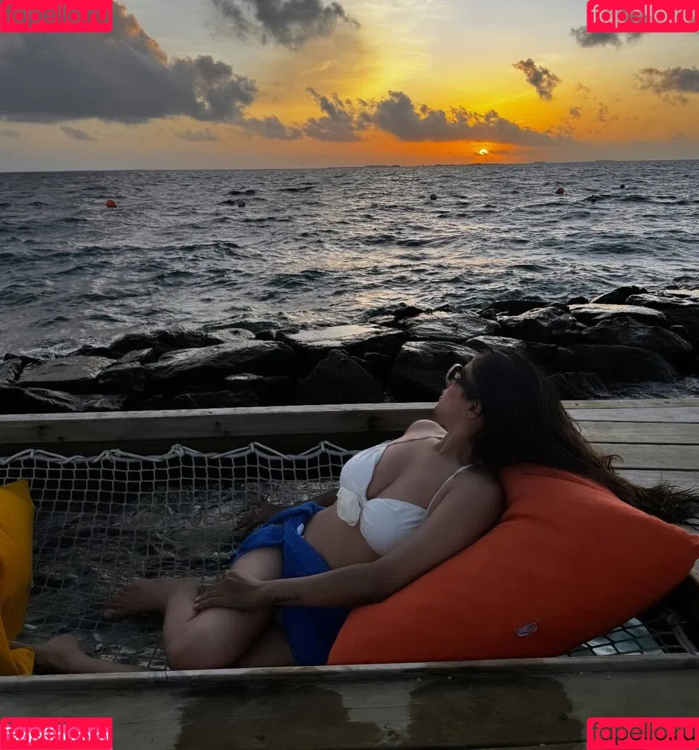 Kate Sharma Onlyfans Photo Gallery 