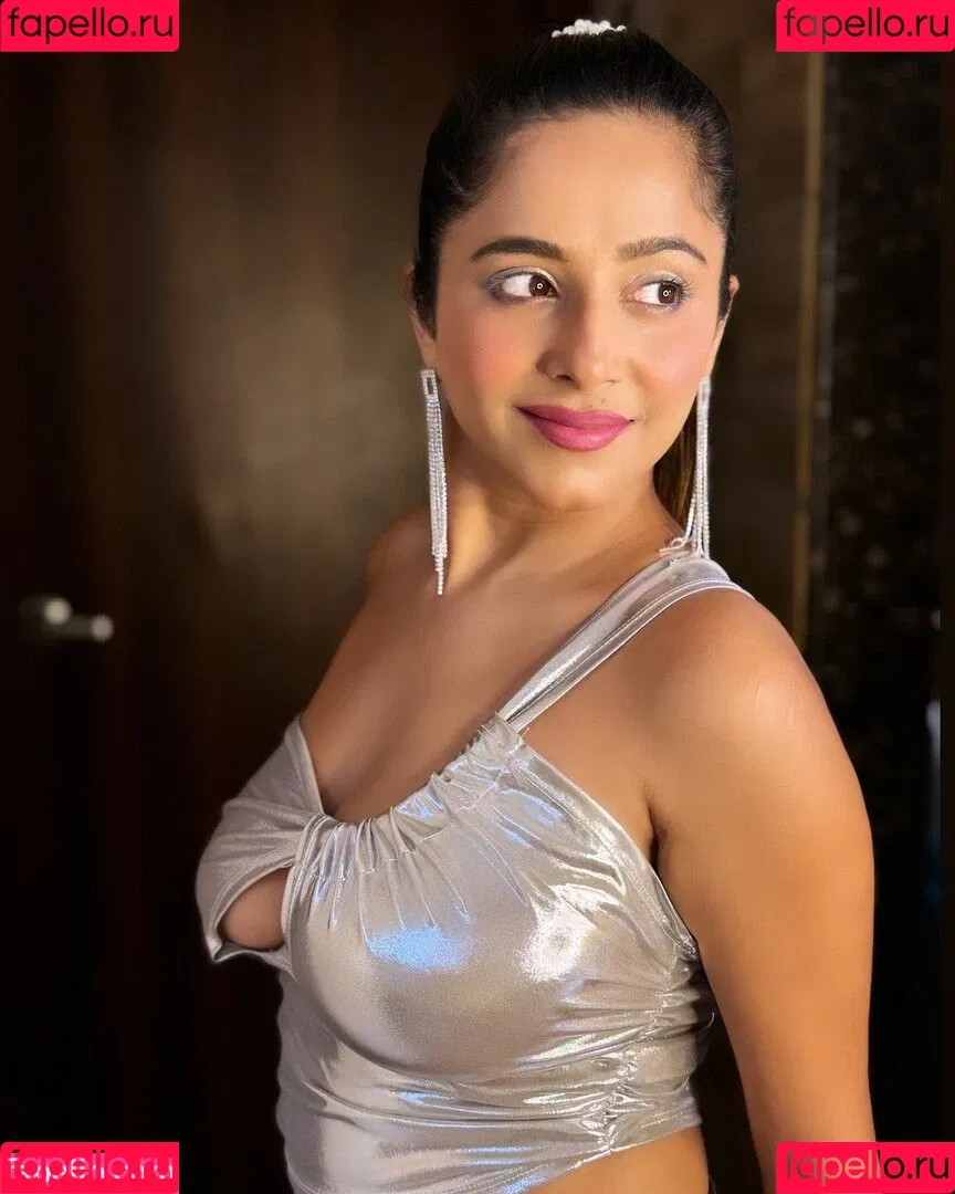 Kate Sharma Onlyfans Photo Gallery 