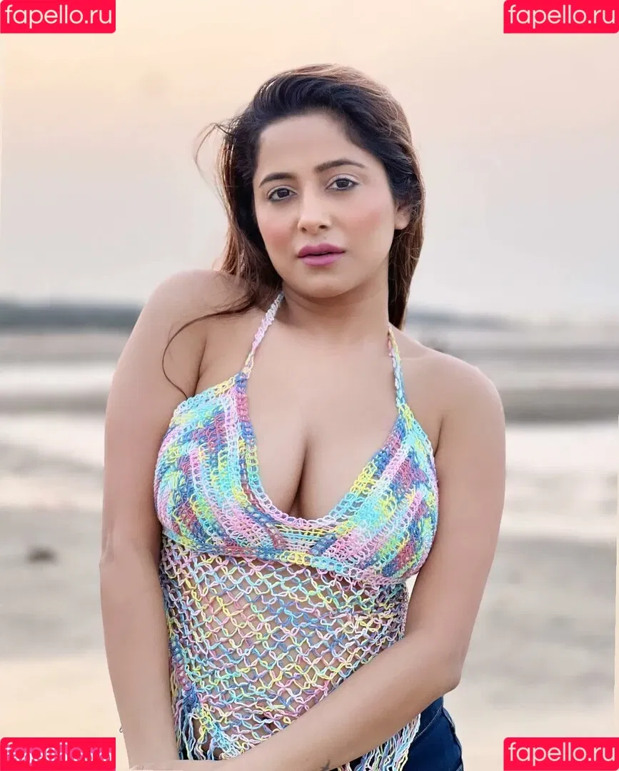 Kate Sharma Onlyfans Photo Gallery 