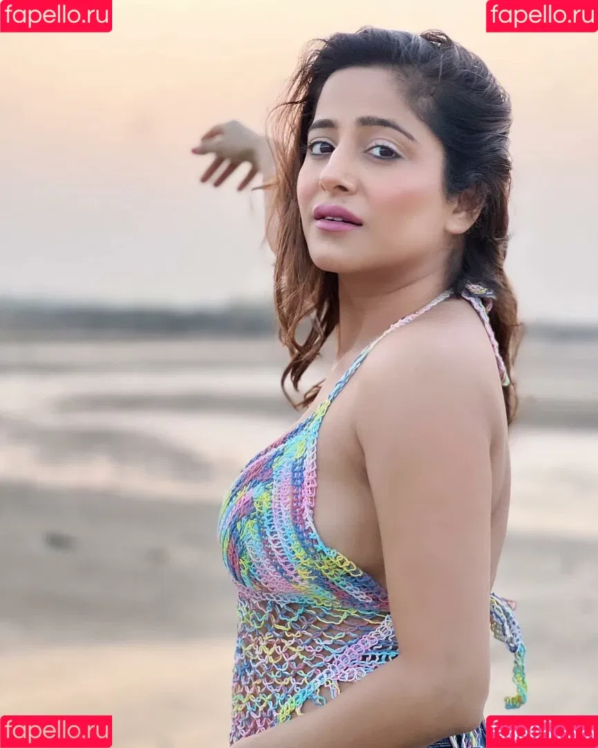 Kate Sharma Onlyfans Photo Gallery 