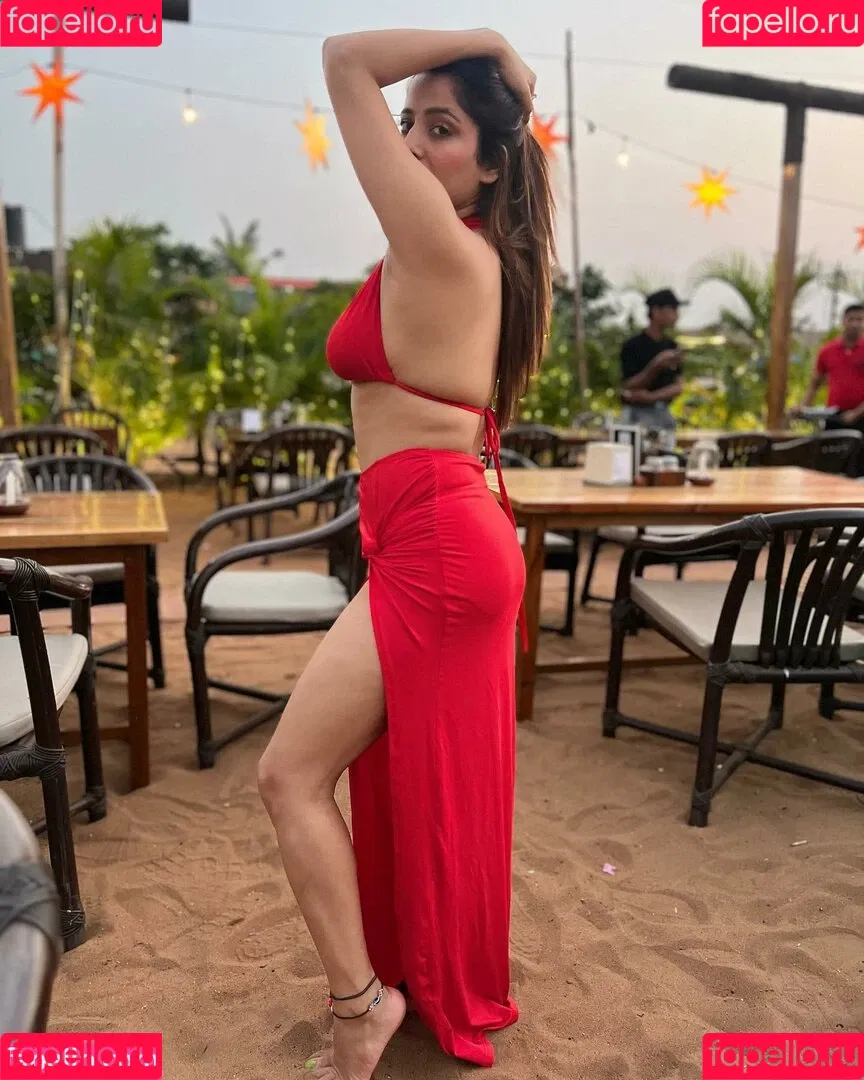 Kate Sharma Onlyfans Photo Gallery 