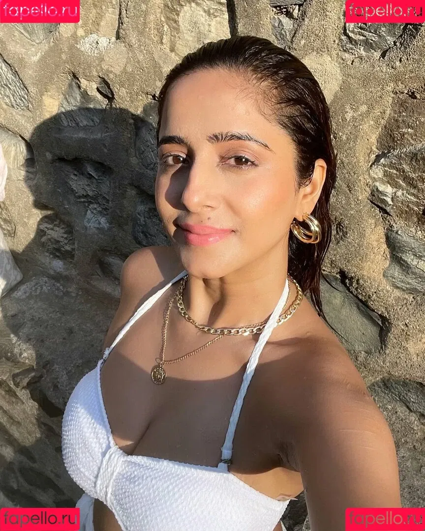 Kate Sharma Onlyfans Photo Gallery 