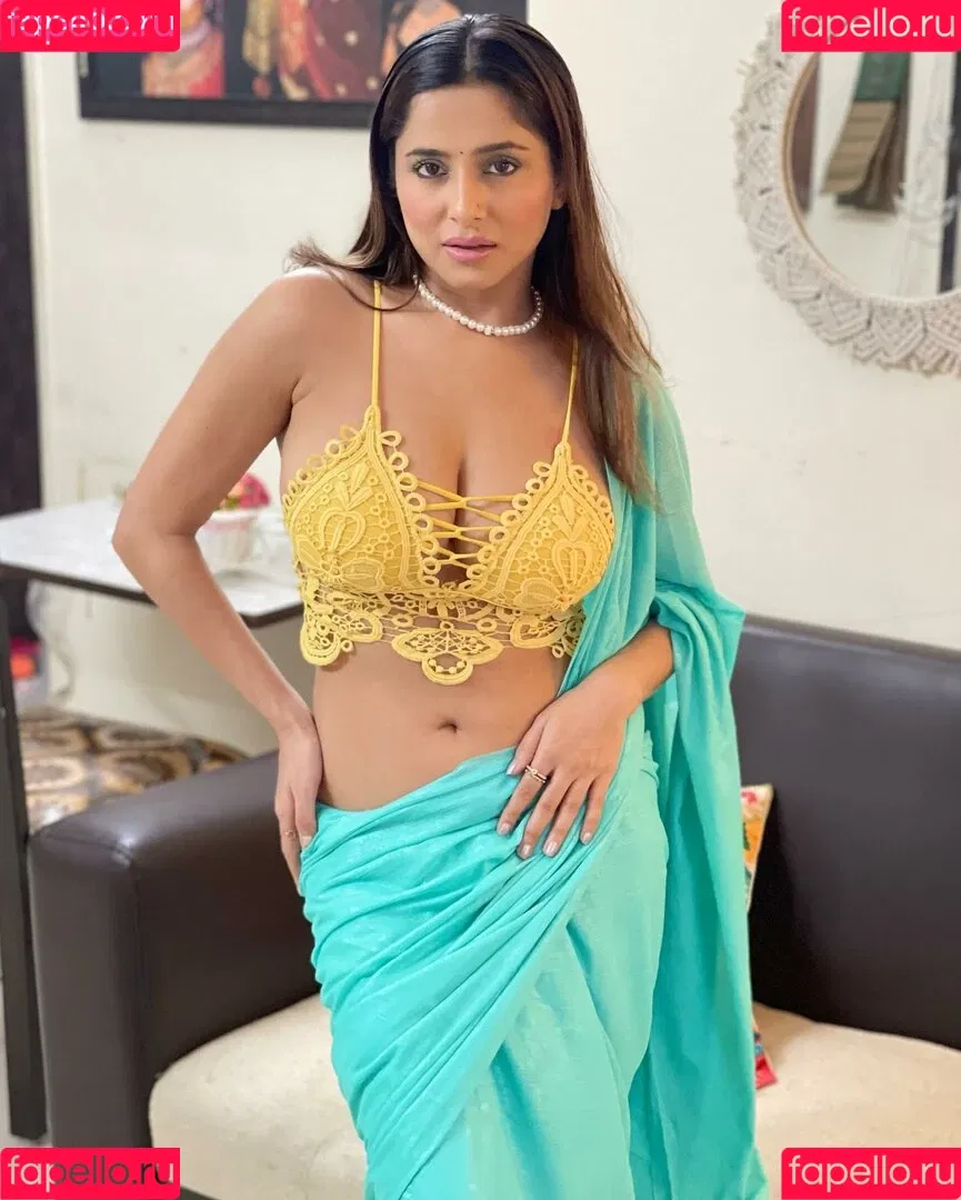 Kate Sharma Onlyfans Photo Gallery 