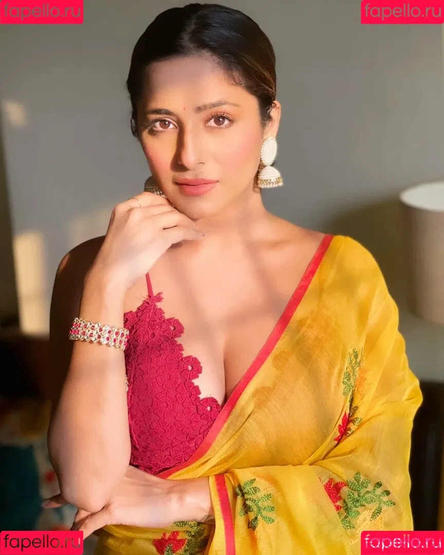 Kate Sharma Onlyfans Photo Gallery 