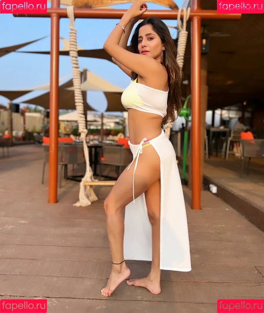 Kate Sharma Onlyfans Photo Gallery 
