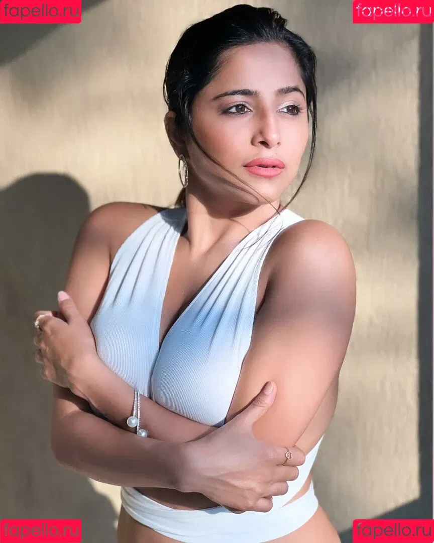 Kate Sharma Onlyfans Photo Gallery 