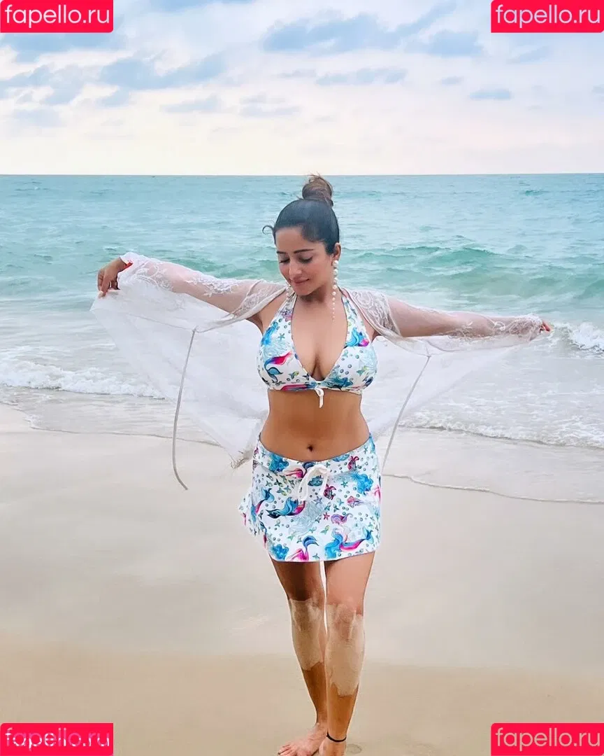 Kate Sharma Onlyfans Photo Gallery 