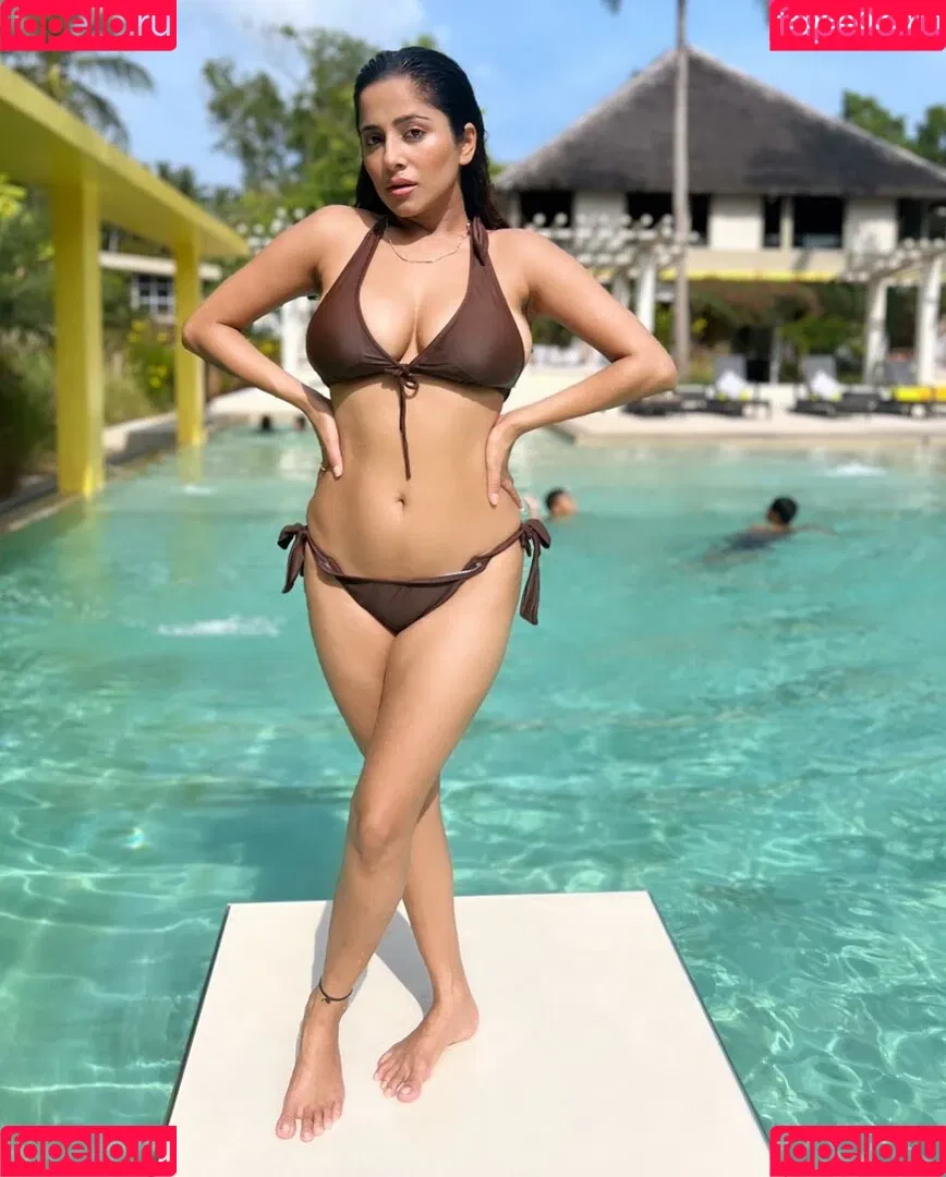 Kate Sharma Onlyfans Photo Gallery 