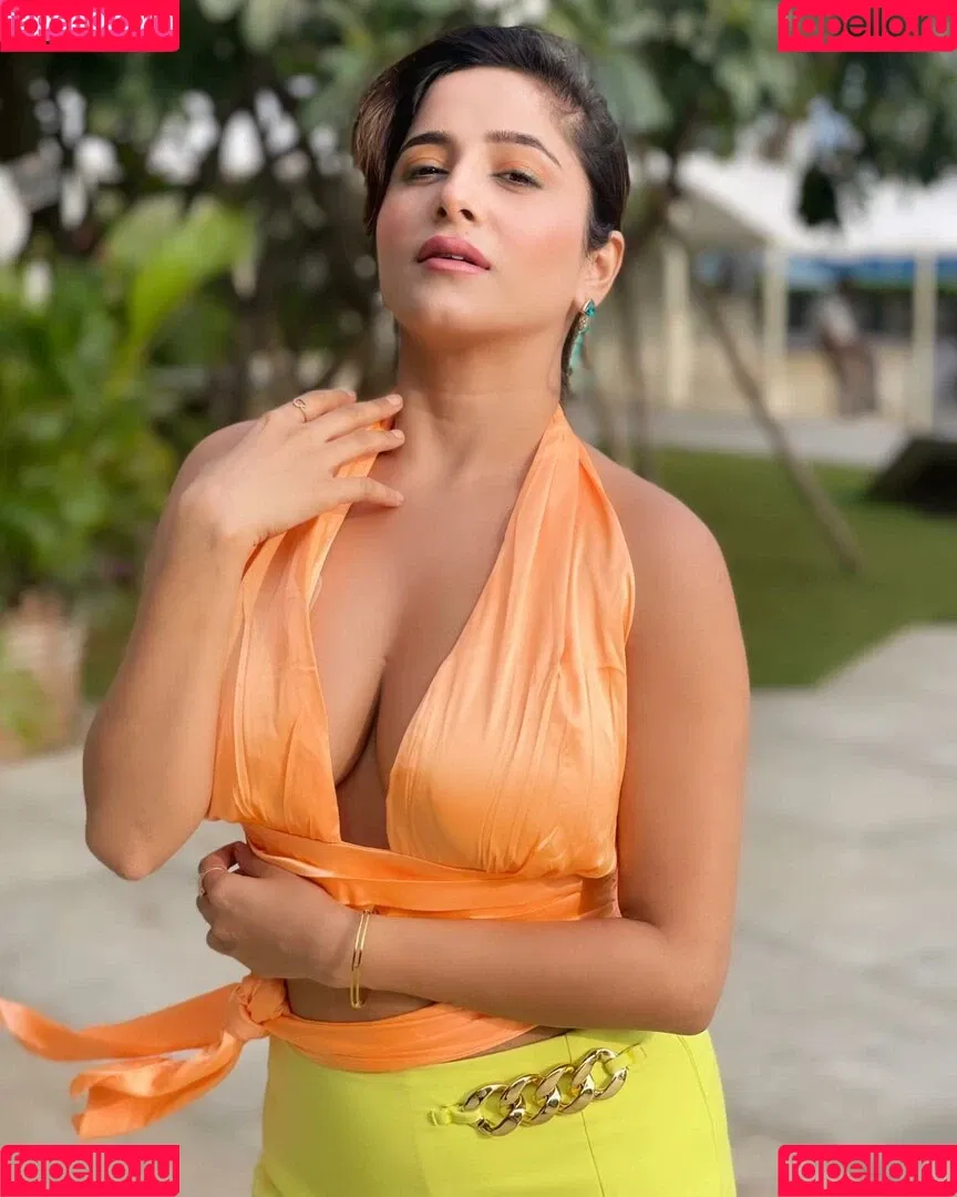 Kate Sharma Onlyfans Photo Gallery 