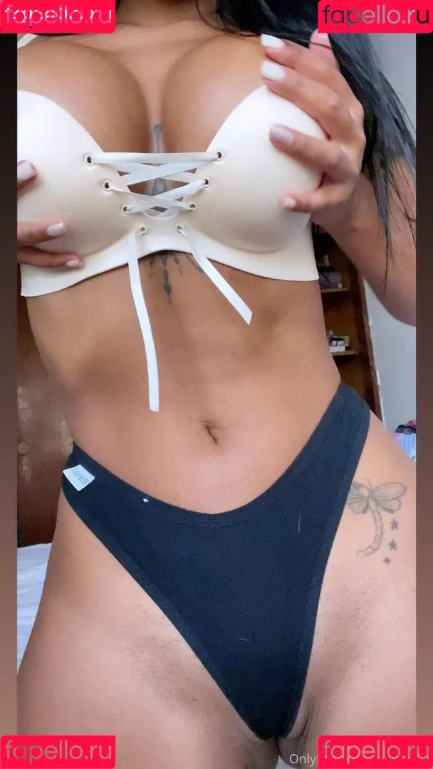 Dubraksa Valdez Onlyfans Photo Gallery 