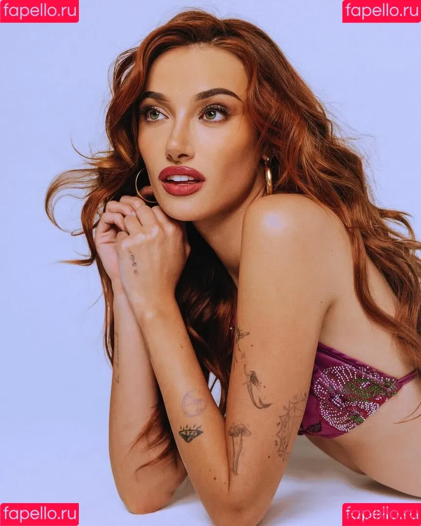 Olivia O'Brien Onlyfans Photo Gallery 