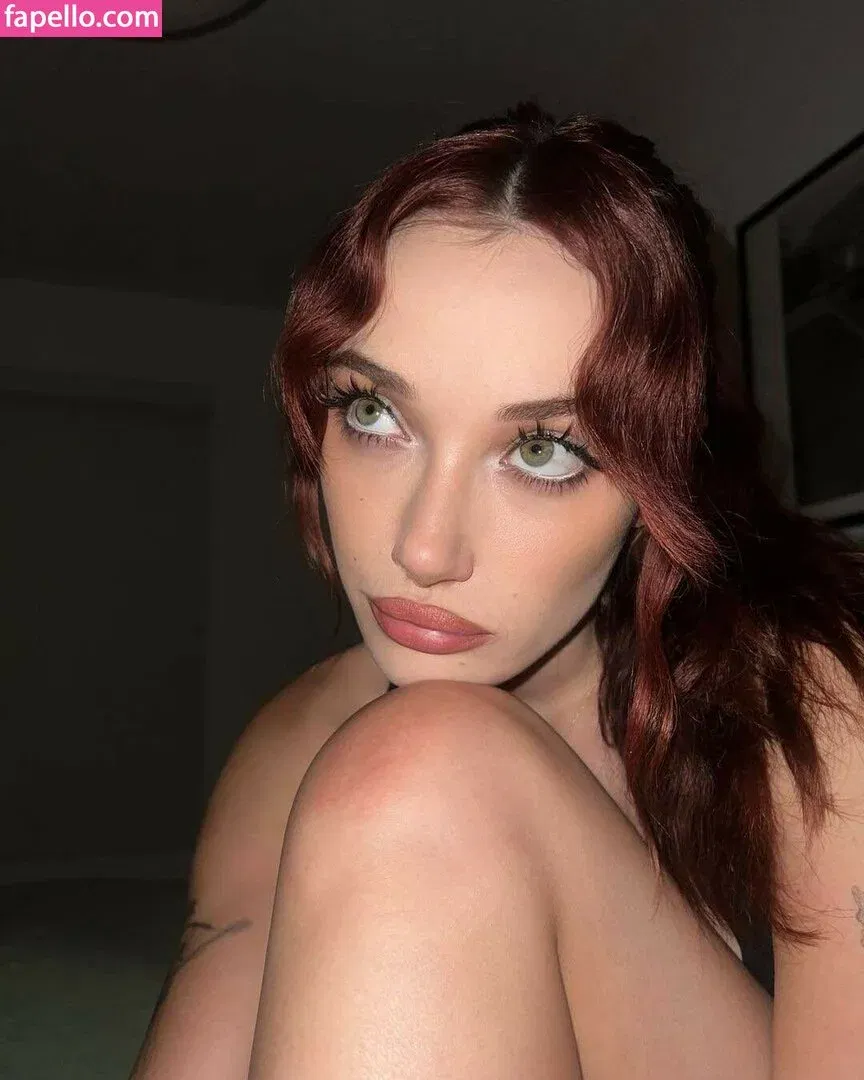 Olivia O'Brien Onlyfans Photo Gallery 
