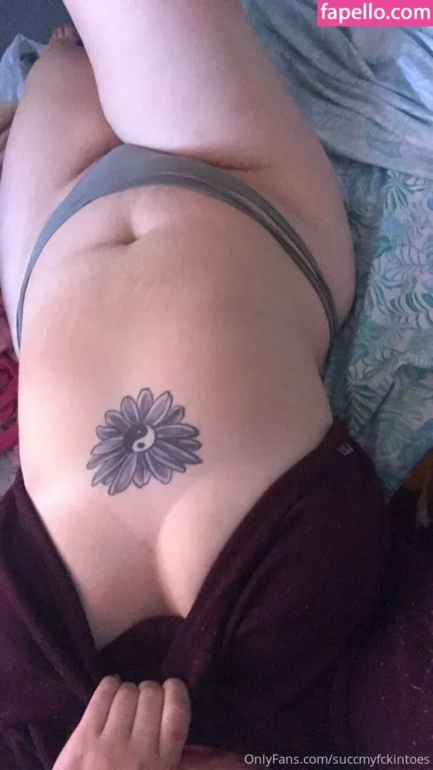 succmyfckintoes Onlyfans Photo Gallery 