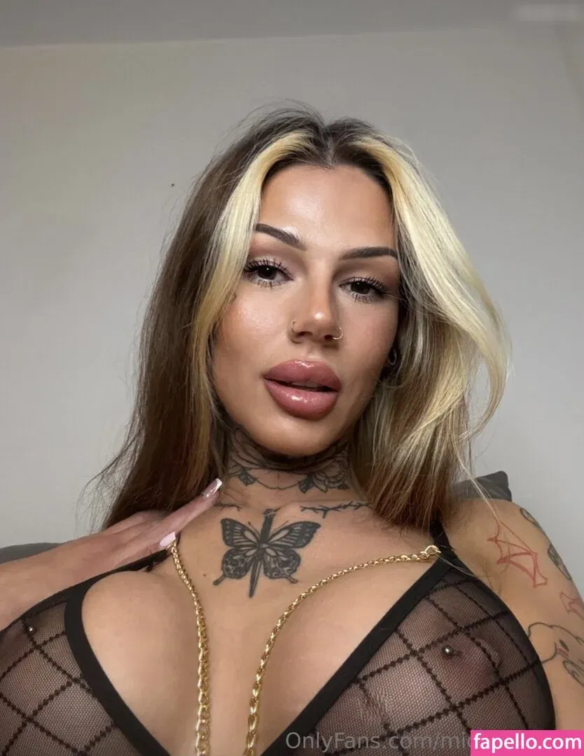 michellegrxw Onlyfans Photo Gallery 