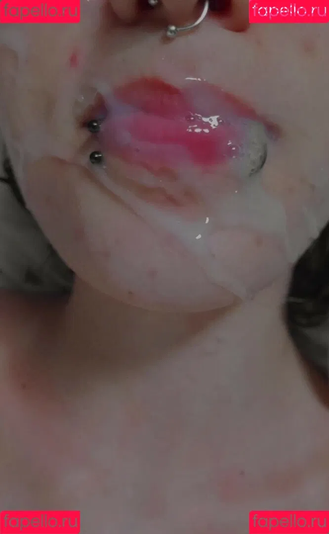 littleatgirl Onlyfans Photo Gallery 