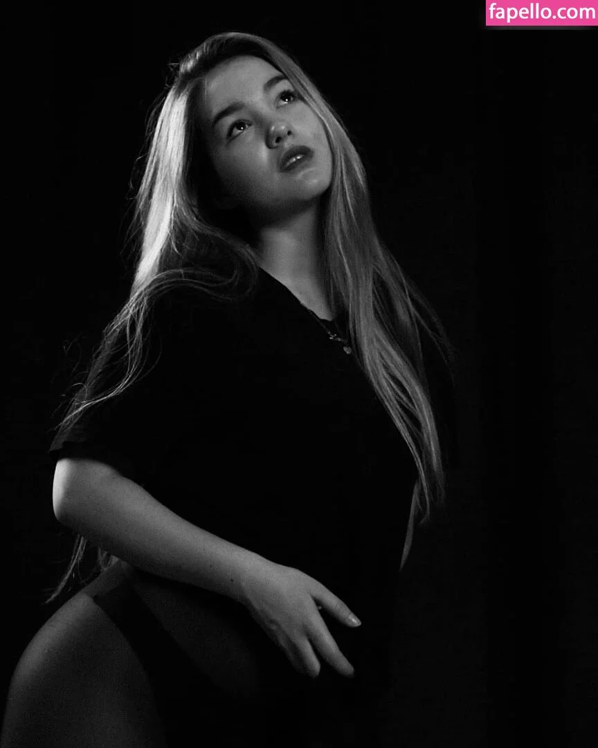 Mia Piper Onlyfans Photo Gallery 