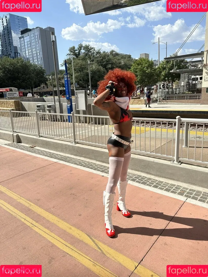 TattedPoodle Onlyfans Photo Gallery 