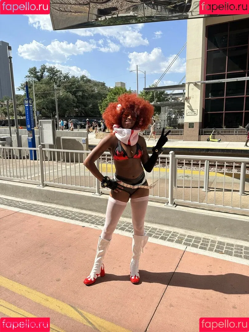 TattedPoodle Onlyfans Photo Gallery 