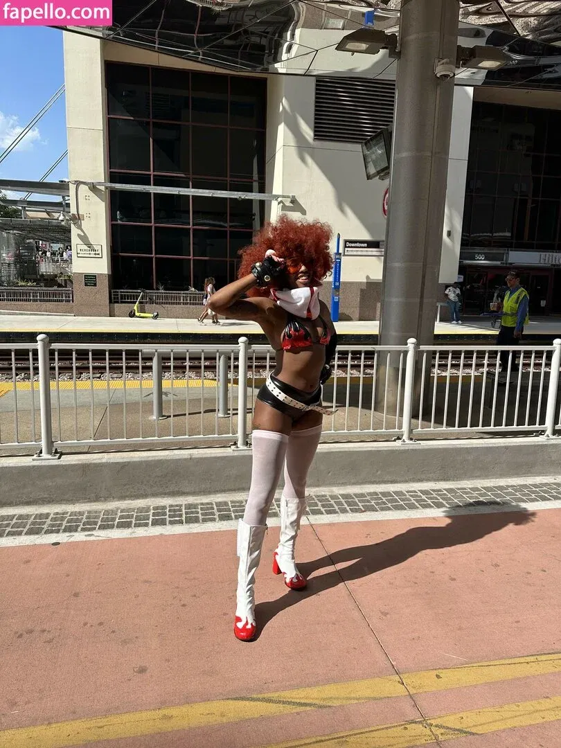 TattedPoodle Onlyfans Photo Gallery 