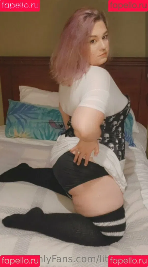 littlebratk Onlyfans Photo Gallery 