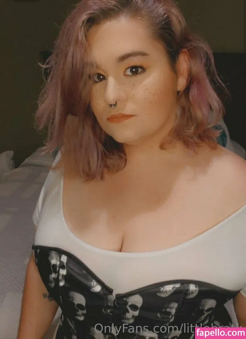 littlebratk Onlyfans Photo Gallery 