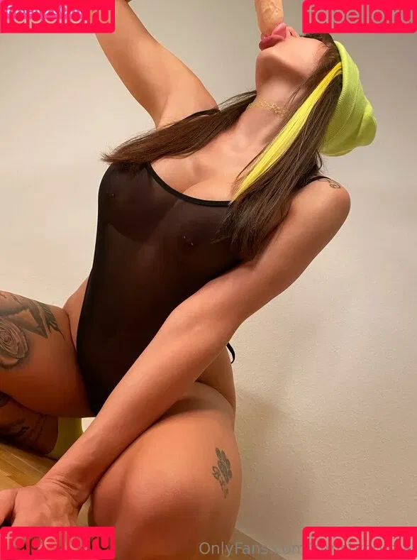 christycrystal369 Onlyfans Photo Gallery 