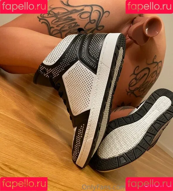 christycrystal369 Onlyfans Photo Gallery 