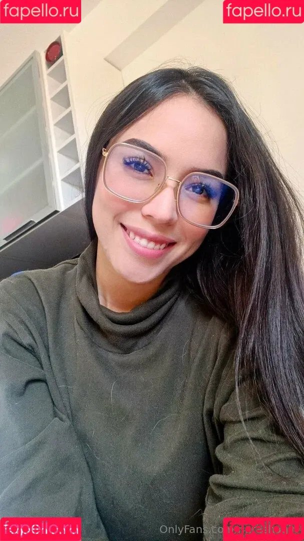 natashagirl Onlyfans Photo Gallery 