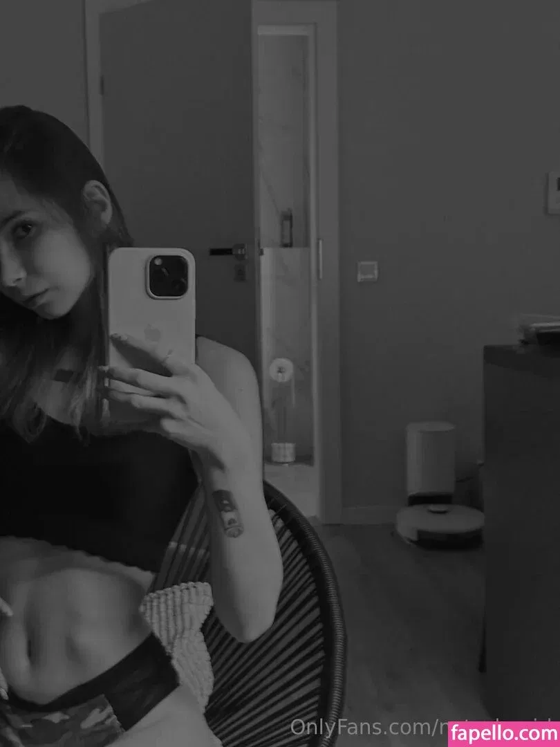 natashagirl Onlyfans Photo Gallery 