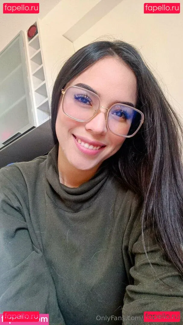 natashagirl Onlyfans Photo Gallery 