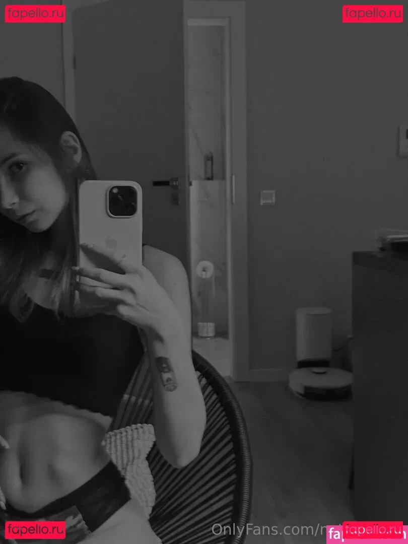 natashagirl Onlyfans Photo Gallery 