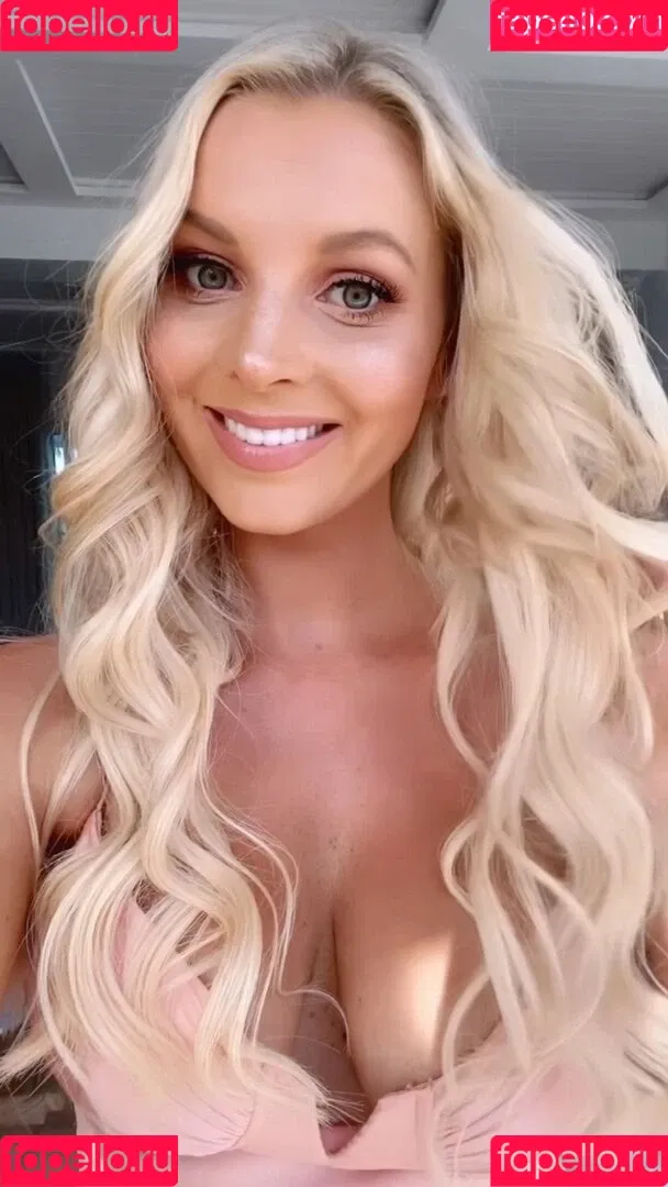 Hannah Polites Onlyfans Photo Gallery 