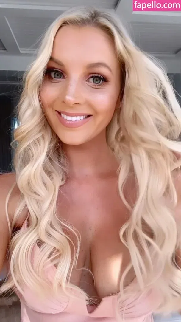 Hannah Polites Onlyfans Photo Gallery 