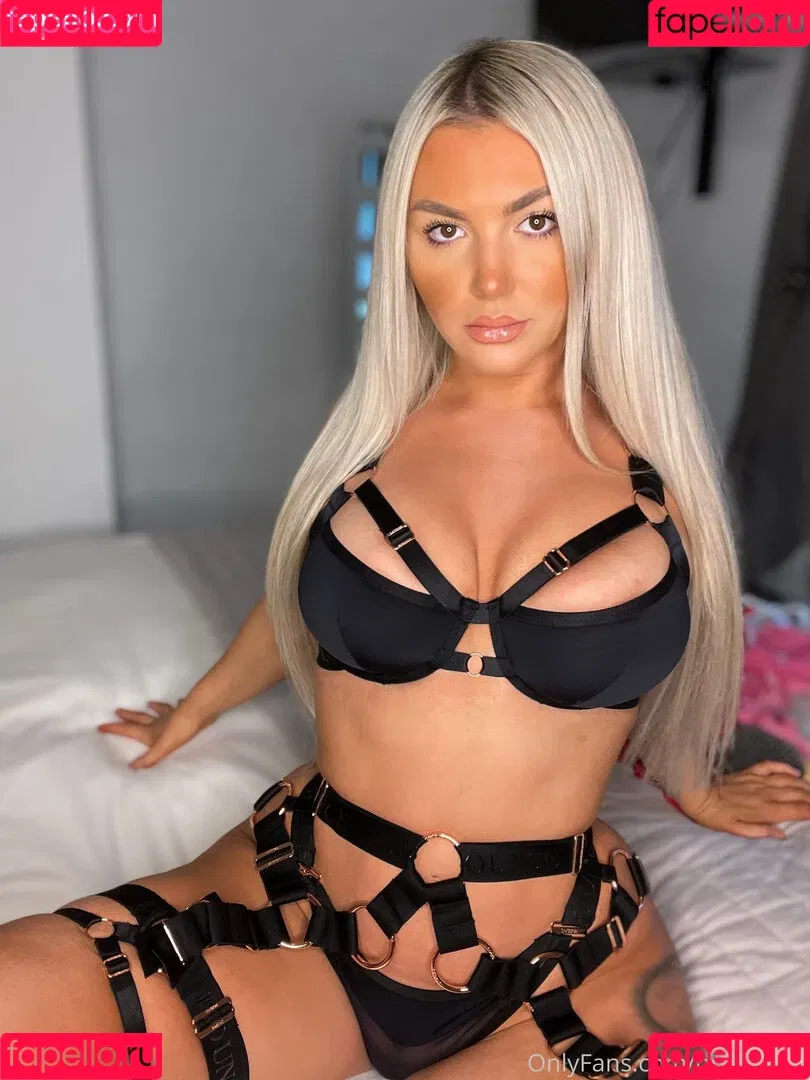 Morgan Moore Onlyfans Photo Gallery 