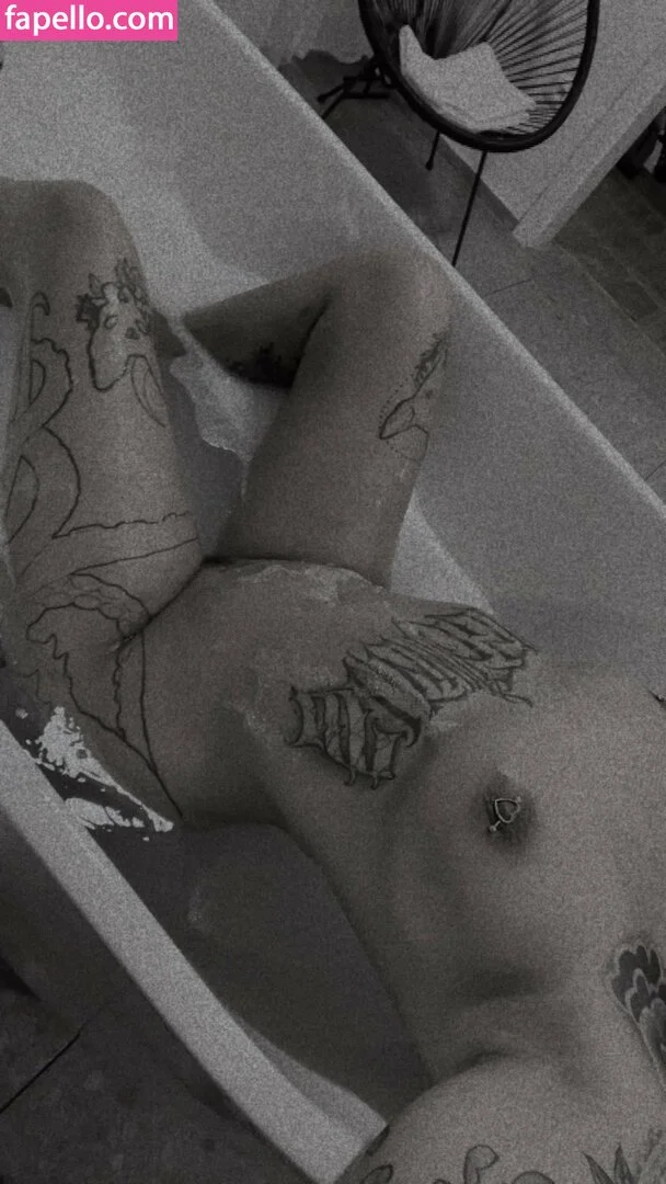 Mia Sayuri Onlyfans Photo Gallery 