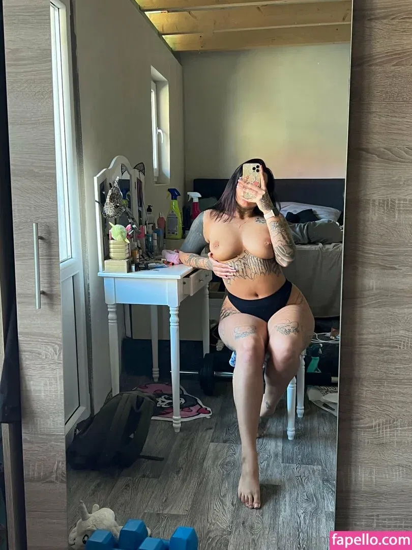 Mia Sayuri Onlyfans Photo Gallery 