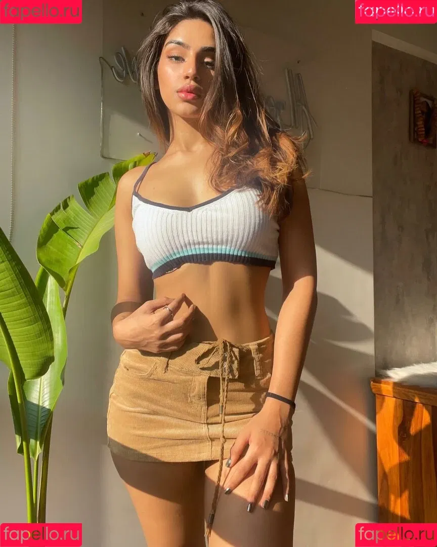 Pakhi Gadh Onlyfans Photo Gallery 