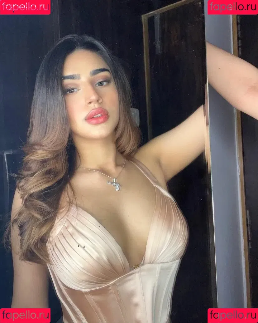 Pakhi Gadh Onlyfans Photo Gallery 