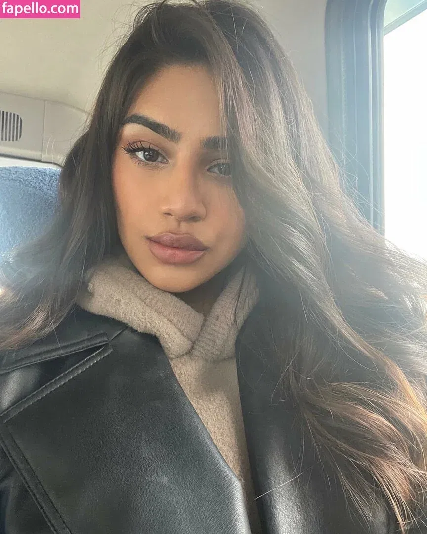 Pakhi Gadh Onlyfans Photo Gallery 