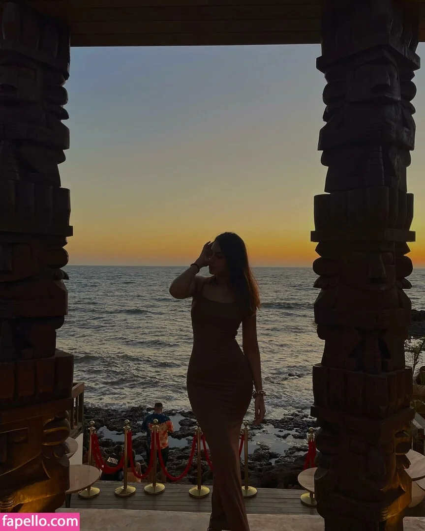 Pakhi Gadh Onlyfans Photo Gallery 