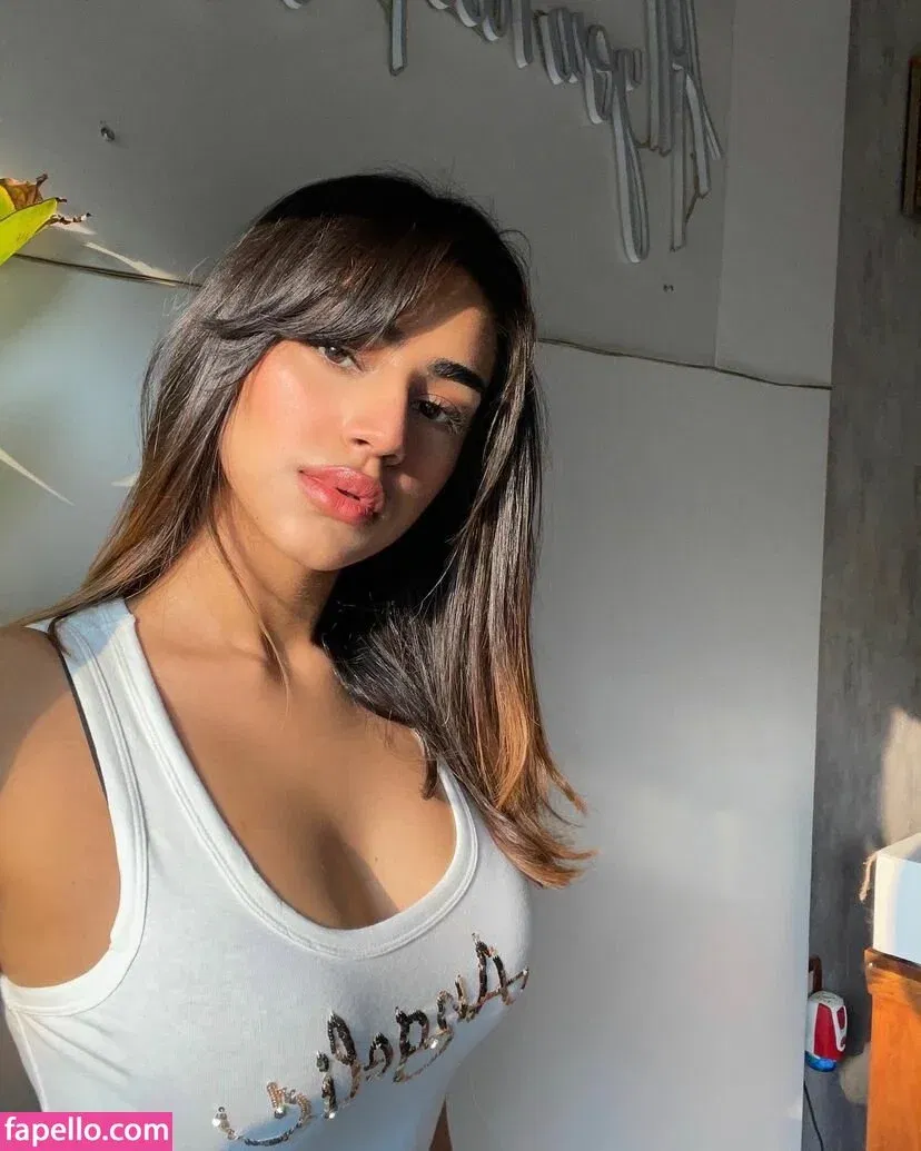 Pakhi Gadh Onlyfans Photo Gallery 