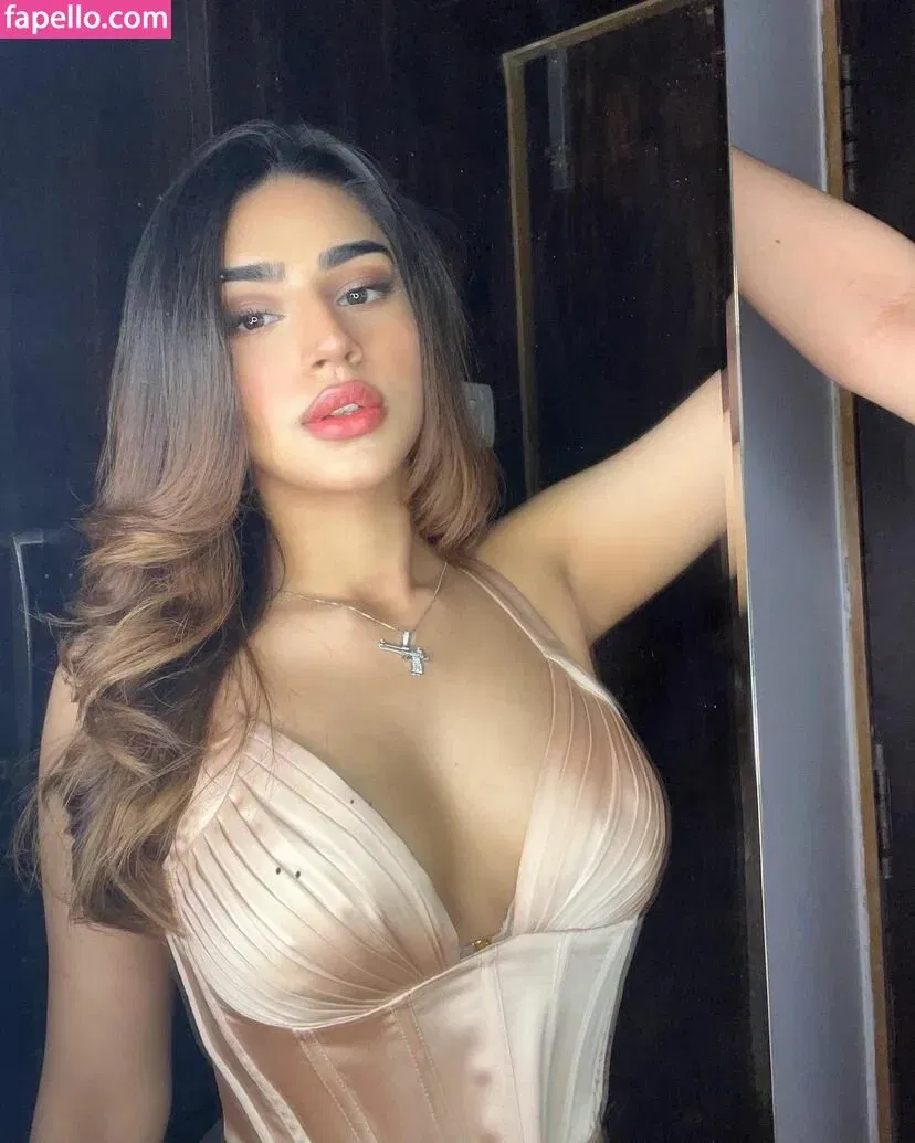 Pakhi Gadh Onlyfans Photo Gallery 