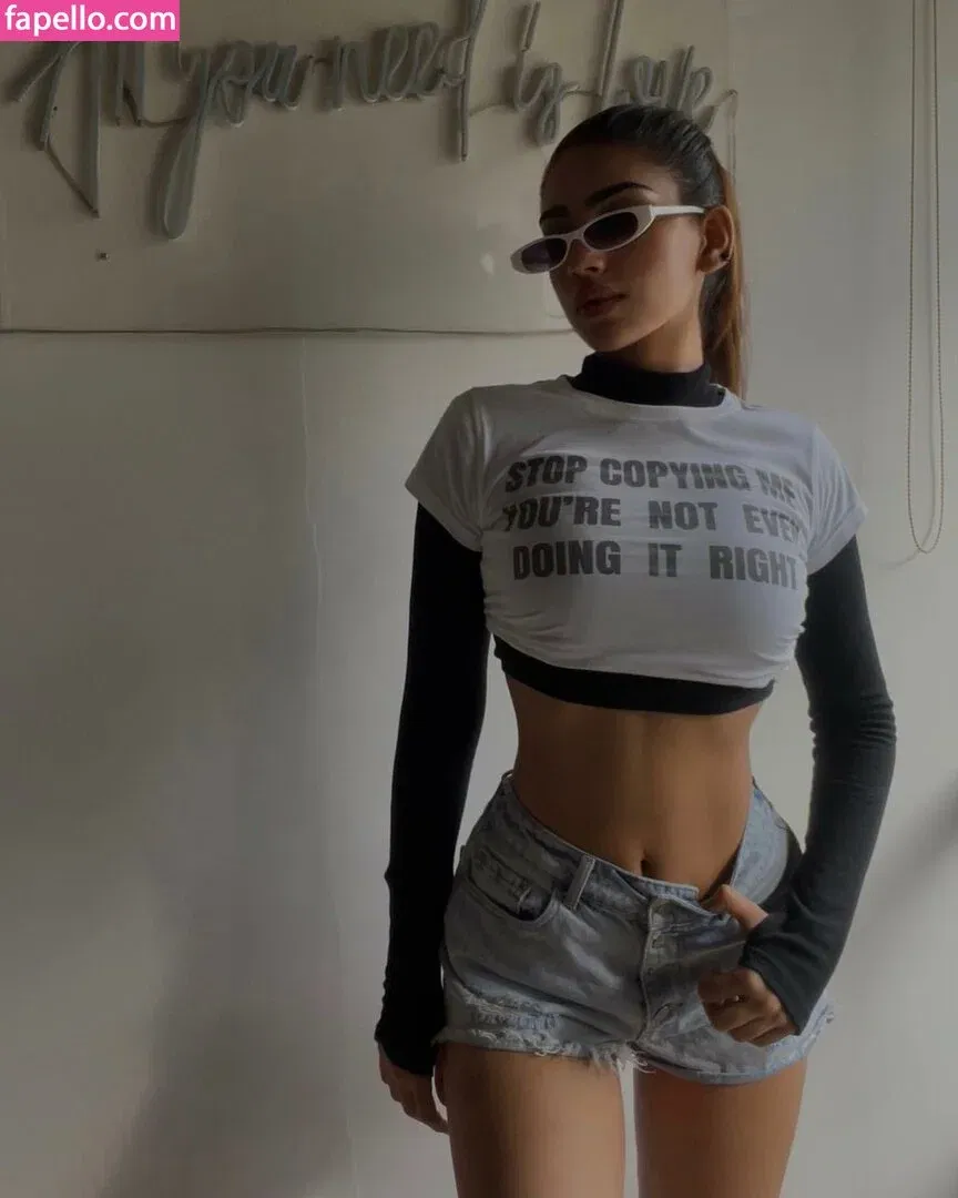 Pakhi Gadh Onlyfans Photo Gallery 