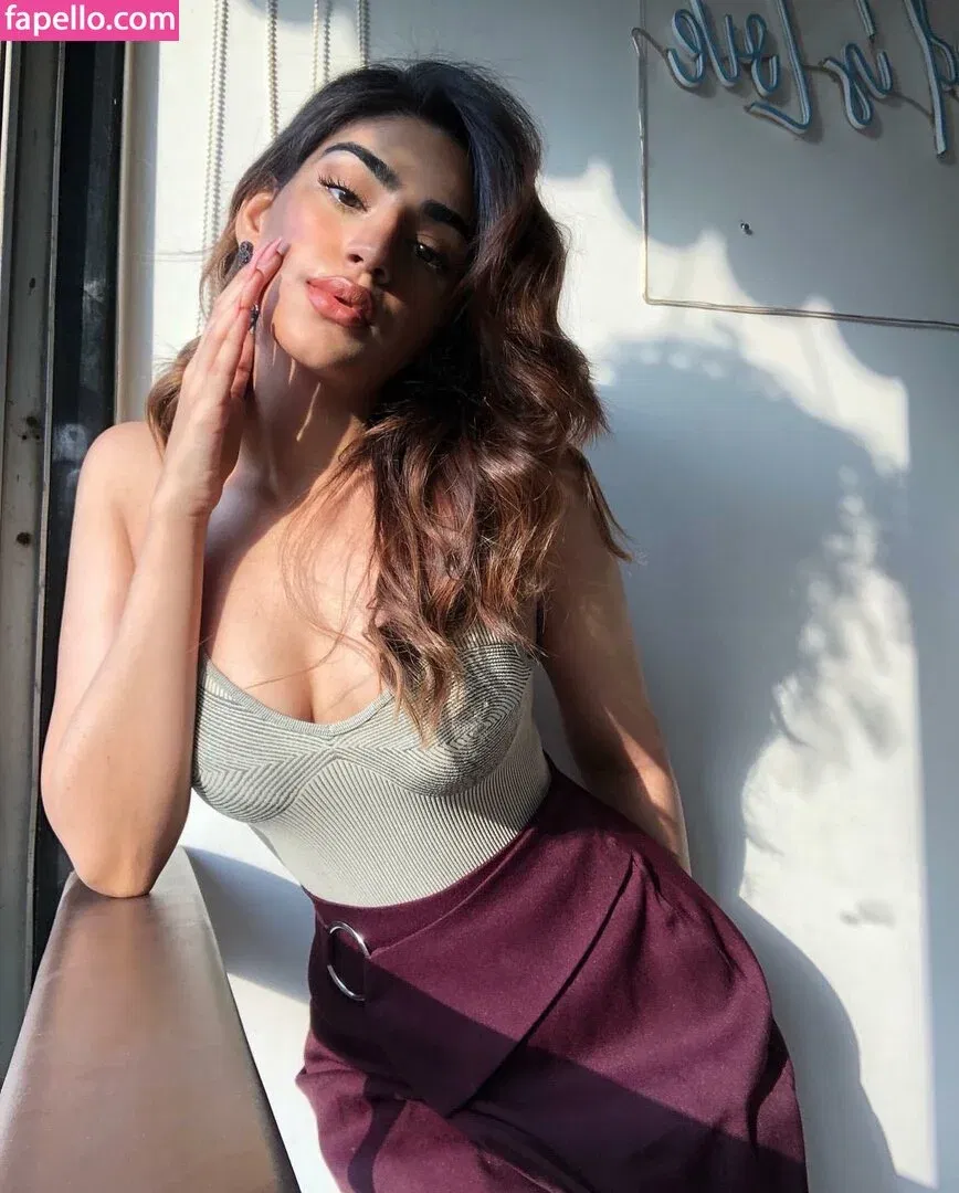 Pakhi Gadh Onlyfans Photo Gallery 