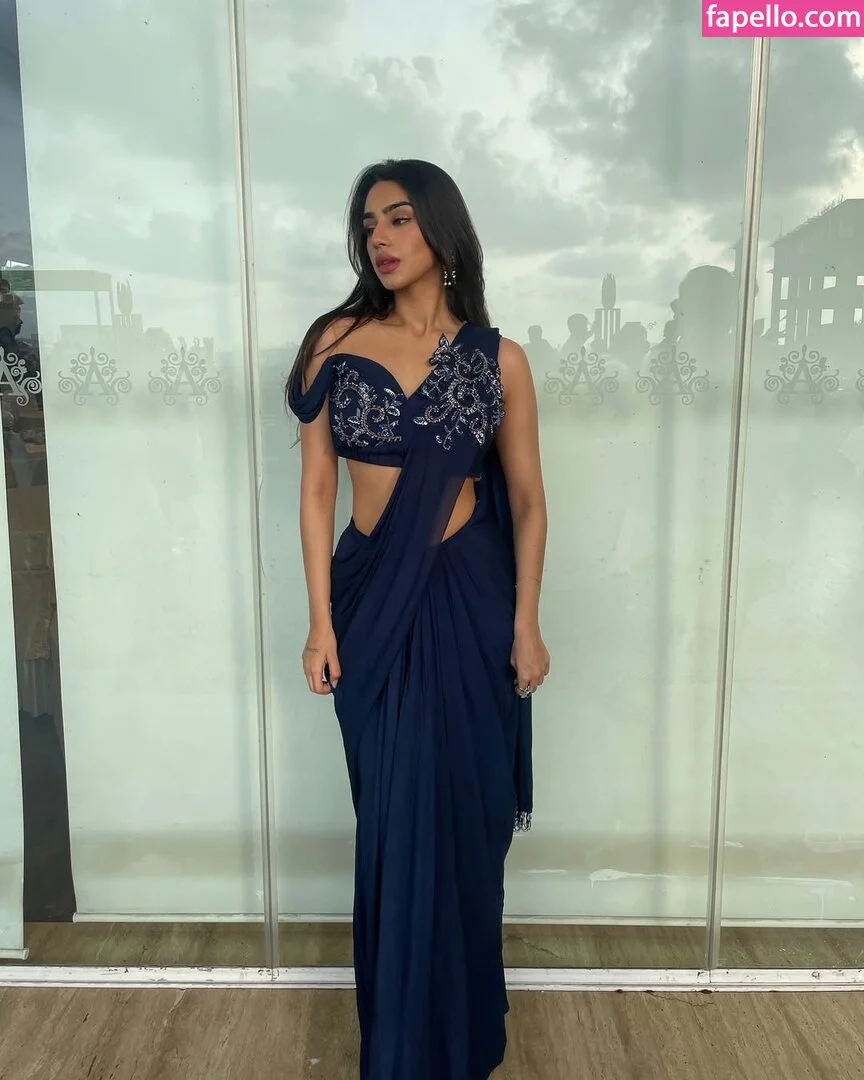 Pakhi Gadh Onlyfans Photo Gallery 