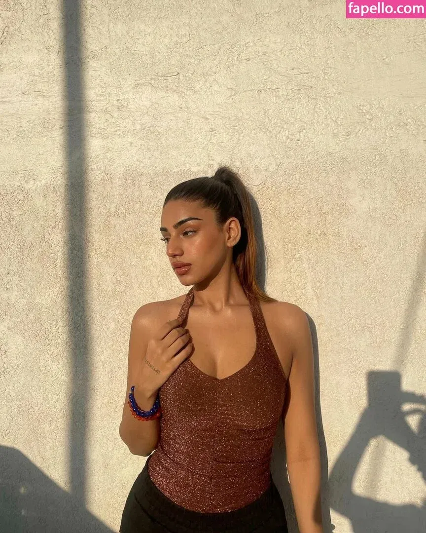 Pakhi Gadh Onlyfans Photo Gallery 