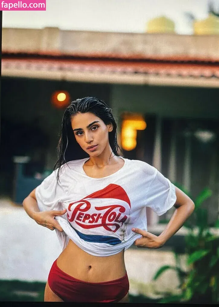 Pakhi Gadh Onlyfans Photo Gallery 